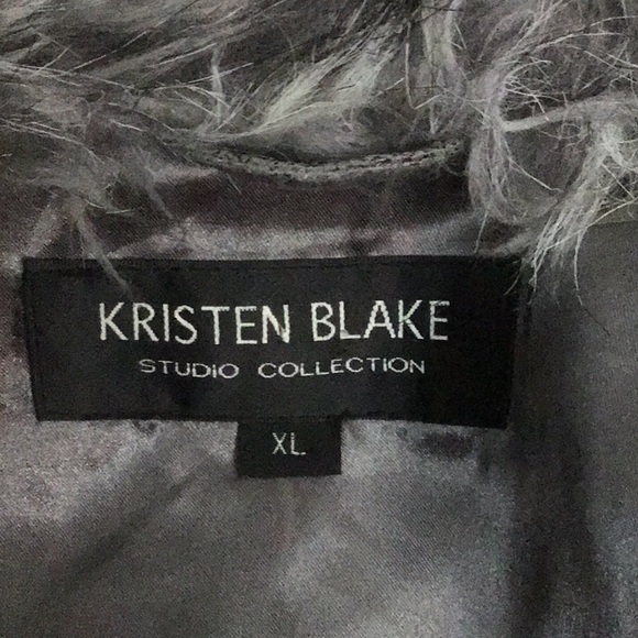 Karen Blake studio collection - Picture 4 of 4
